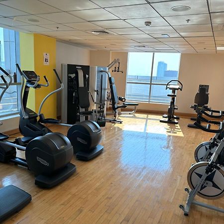 Cozy Marina & Sea View Apt In Bay Central Tower Dubai Marina With Modern Gym & Pool, Steps To Beach & Metro Екстериор снимка